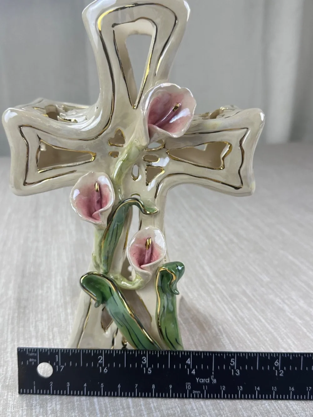 Blue Sky Heather Goldminc Calla Lily Cross Tealight Holder 2002 Ceramic Easter